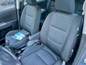 Mazda 5 1.8i 116pk Katano 7-Pers - nap - stoelverw - navi - touchscreen - clima - trekh - regensensor picture 22