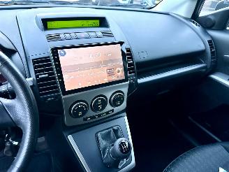 Mazda 5 1.8i 116pk Katano 7-Pers - nap - stoelverw - navi - touchscreen - clima - trekh - regensensor picture 23