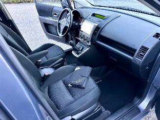 Mazda 5 1.8i 116pk Katano 7-Pers - nap - stoelverw - navi - touchscreen - clima - trekh - regensensor picture 17
