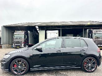 Auto incidentate Volkswagen Golf 2.0 TSI GTI 245pk aut + f1 Perf. 5drs - pano - cam - virtual - keyless - acc - front assist - carplay - sfeerverlichting 2017/7