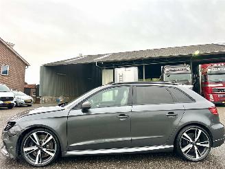 Schadeauto Audi Rs3 Sportback 2.5 TFSI 400pk aut + f1 quattro - pano - facelift - camera - keyless - virtual - front + line assist 2018/8