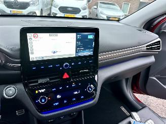 Hyundai Ioniq EV 38kWh aut + f1 Premium - nap - navi - cam - keyless - stoelkoeling - stuurverw - stoelverw v+a - actieradius 311km picture 53