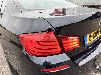 BMW 5-serie 550i 4.4 V8 TwinTurbo 408pk 8-traps aut M-Sport - nap - b&o - schuifdak - massage - softclose - tv schermen - 360cam picture 108