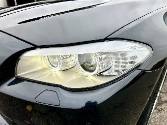 BMW 5-serie 550i 4.4 V8 TwinTurbo 408pk 8-traps aut M-Sport - nap - b&o - schuifdak - massage - softclose - tv schermen - 360cam picture 114