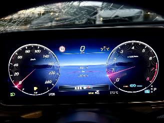 Mercedes C-klasse 200 Launch Ed.AMG 218pk 9-traps aut + f1 - nap - navi - cam - front + line + side + park assist picture 15