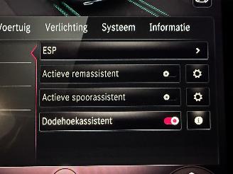 Mercedes C-klasse 200 Launch Ed.AMG 218pk 9-traps aut + f1 - nap - navi - cam - front + line + side + park assist picture 18