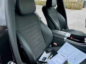 Mercedes C-klasse 200 Launch Ed.AMG 218pk 9-traps aut + f1 - nap - navi - cam - front + line + side + park assist picture 21
