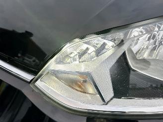 Volkswagen Up! 1.0 BMT 60pk Move up 5drs - 94dkm nap - clima - cruise - leer - stoelverw - city safety system picture 9
