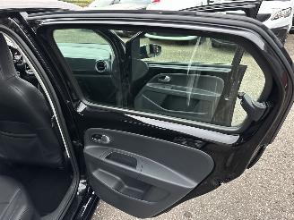 Volkswagen Up! 1.0 BMT 60pk Move up 5drs - 94dkm nap - clima - cruise - leer - stoelverw - city safety system picture 46