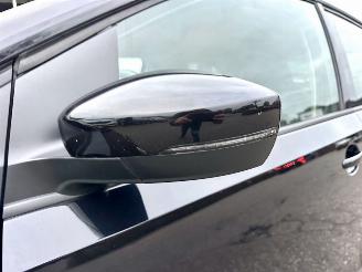 Volkswagen Up! 1.0 BMT 60pk Move up 5drs - 94dkm nap - clima - cruise - leer - stoelverw - city safety system picture 85
