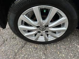 Volkswagen Up! 1.0 BMT 60pk Move up 5drs - 94dkm nap - clima - cruise - leer - stoelverw - city safety system picture 75