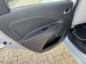 Renault Zoé R135 52kWh aut S.Limitee Riviera - 12dkm - leer - nav - cam - keyless - incl batterij - stuurverw - stoelverw picture 73