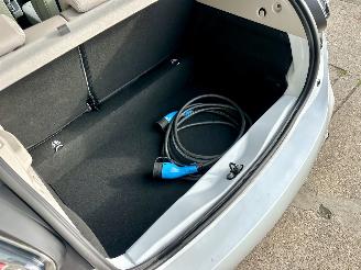 Renault Zoé R135 52kWh aut S.Limitee Riviera - 12dkm - leer - nav - cam - keyless - incl batterij - stuurverw - stoelverw picture 53