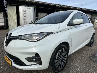 Renault Zoé R135 52kWh aut S.Limitee Riviera - 12dkm - leer - nav - cam - keyless - incl batterij - stuurverw - stoelverw picture 2