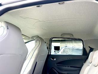 Renault Zoé R135 52kWh aut S.Limitee Riviera - 12dkm - leer - nav - cam - keyless - incl batterij - stuurverw - stoelverw picture 74