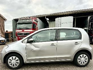 damaged passenger cars Volkswagen Up! 1.0i 65pk 5drs - nap - airco - line assist - bleutooth - aux - elektr ramen - led - facelift - rijdbaar 2023/1