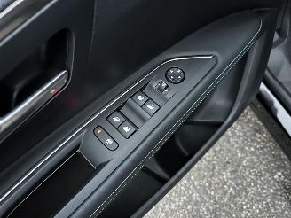 Peugeot 3008 Gereserveerd 1.6 HYbrid Plug-in 225 Allure 8-traps aut - nap - 1e eig - camera v+a - navi - sfeerverl - keyless - elektr klep picture 59