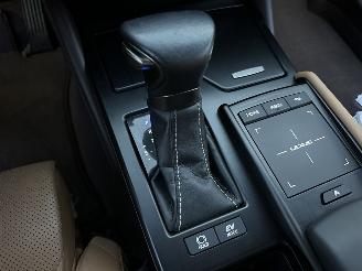 Lexus ES 300H Hybrid 243pk aut + f1 Luxury Line - schuifdak - nap - front + line + side assist - stoelverw + koeling picture 40