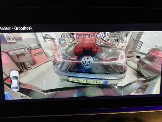 Mercedes E-klasse 220D 194pk 9-traps aut + f1 Excl Line - widescreen - front + line + side assist - cam - navi - sfeerverl picture 42