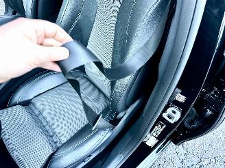 Mercedes E-klasse 220D 194pk 9-traps aut + f1 Excl Line - widescreen - front + line + side assist - cam - navi - sfeerverl picture 63