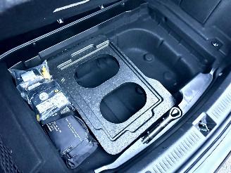 Mercedes E-klasse 220D 194pk 9-traps aut + f1 Excl Line - widescreen - front + line + side assist - cam - navi - sfeerverl picture 72