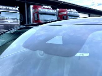 Mercedes E-klasse 220D 194pk 9-traps aut + f1 Excl Line - widescreen - front + line + side assist - cam - navi - sfeerverl picture 104