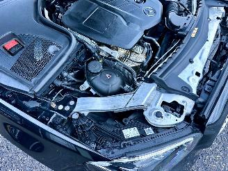 Mercedes E-klasse 220D 194pk 9-traps aut + f1 Excl Line - widescreen - front + line + side assist - cam - navi - sfeerverl picture 114
