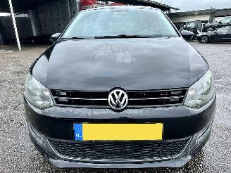 Volkswagen Polo 1.2 TSI 105pk 6-bak Highline 5drs - pano - airco - cruise - pdc - lmv - 4x elektr ramen - alcantara picture 3