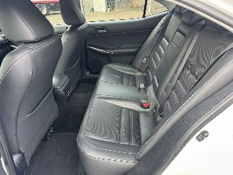 Lexus IS 300H 2.5 Hybrid 181pk aut + F1 Bus.Line Pro - navi - leer - stoelverw - cam - xenon - pdc v+a picture 22