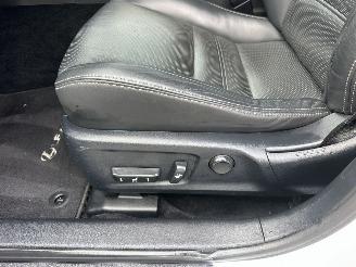 Lexus IS 300H 2.5 Hybrid 181pk aut + F1 Bus.Line Pro - navi - leer - stoelverw - cam - xenon - pdc v+a picture 45