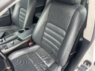 Lexus IS 300H 2.5 Hybrid 181pk aut + F1 Bus.Line Pro - navi - leer - stoelverw - cam - xenon - pdc v+a picture 20