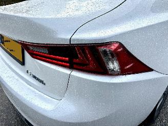 Lexus IS 300H 2.5 Hybrid 181pk aut + F1 Bus.Line Pro - navi - leer - stoelverw - cam - xenon - pdc v+a picture 103