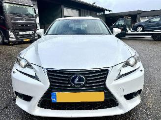 Lexus IS 300H 2.5 Hybrid 181pk aut + F1 Bus.Line Pro - navi - leer - stoelverw - cam - xenon - pdc v+a picture 3