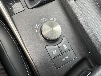 Lexus IS 300H 2.5 Hybrid 181pk aut + F1 Bus.Line Pro - navi - leer - stoelverw - cam - xenon - pdc v+a picture 79