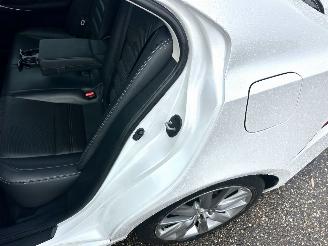 Lexus IS 300H 2.5 Hybrid 181pk aut + F1 Bus.Line Pro - navi - leer - stoelverw - cam - xenon - pdc v+a picture 54