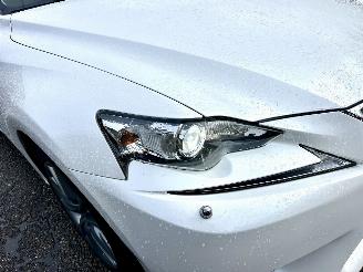 Lexus IS 300H 2.5 Hybrid 181pk aut + F1 Bus.Line Pro - navi - leer - stoelverw - cam - xenon - pdc v+a picture 110