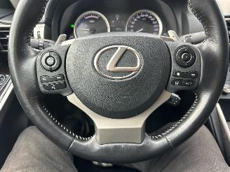 Lexus IS 300H 2.5 Hybrid 181pk aut + F1 Bus.Line Pro - navi - leer - stoelverw - cam - xenon - pdc v+a picture 23
