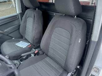 Volkswagen Caddy 2.0 TDI 75pk BMT Trendline - 70dkm nap - 1e eig - airco - camera - 2x schuifdeur - klapdeuren - euro.6 picture 37