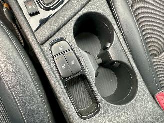 Kia Niro 1.6 Hybrid 119pk Aut Design Ed - nap - schuifdak - navi - cam - line assist - stuurverw - stoelverw picture 37