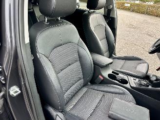 Kia Niro 1.6 Hybrid 119pk Aut Design Ed - nap - schuifdak - navi - cam - line assist - stuurverw - stoelverw picture 47