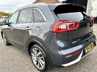 Kia Niro 1.6 Hybrid 119pk Aut Design Ed - nap - schuifdak - navi - cam - line assist - stuurverw - stoelverw picture 7