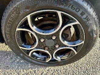 Kia Picanto 1.0 CVVT 69pk First Ed 5drs - 40dkm nap - 1e eig - clima - cruise - lmv - 4x elektr ram - aux - usb - led picture 60