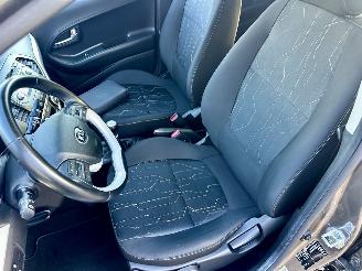 Kia Picanto 1.0 CVVT 69pk First Ed 5drs - 40dkm nap - 1e eig - clima - cruise - lmv - 4x elektr ram - aux - usb - led picture 45