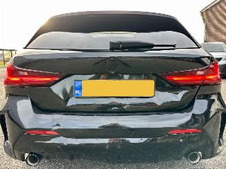 BMW 1-serie Gereserveerd 118D 2.0 150pk 8-traps aut + f1 M-Sport - pano - front + line + side + park assist - sfeerverl - keyless - virtual picture 6