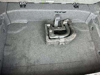 BMW 1-serie 118D 2.0 150pk 8-traps aut + f1 M-Sport - pano - front + line + side + park assist - sfeerverl - keyless - virtual picture 12