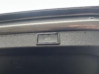 Skoda Octavia RS 2.0 TSI 265pk Aut + F1 Combi - pano - crystal light - front + line + side assist - virtual - 19 inch - keyless picture 78