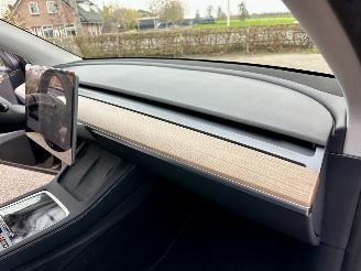 Tesla Model Y Long Range RWD 75kWh 351pk aut - pano - leer - carbon - 360cam - stoelverw v+a - multimedia achter - full self driving picture 47