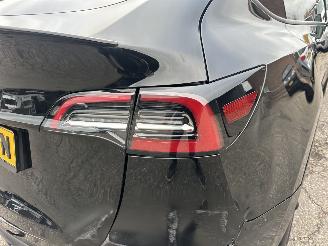 Tesla Model Y Long Range RWD 75kWh 351pk aut - pano - leer - carbon - 360cam - stoelverw v+a - multimedia achter - full self driving picture 114