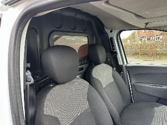 Dacia Dokker 1.5 dCi 90pk 6-bak euro6 Solid - nav - airco - aux+usb - stuurbed - elektr pakket - schuif + klapdeuren picture 55