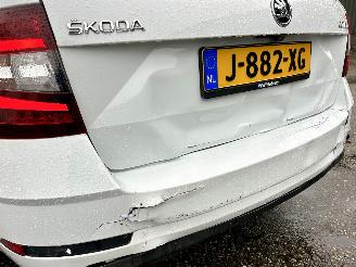 Skoda Octavia 1.0 TSI 116pk 6-bak Greentech Bus Edition Plus - xenon - virtual - camera - pdc - carplay - clima - cruise picture 10